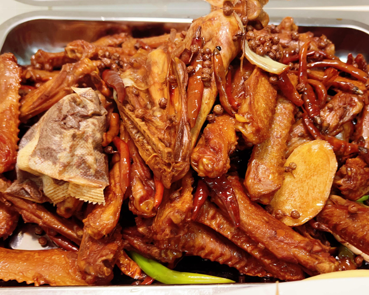 周黑鸭加盟条件是什么，周黑鸭加盟费要多少钱