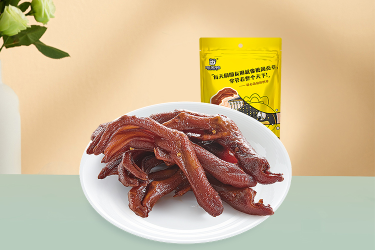 周黑鸭加盟的总费用是多少钱？卤味加盟店加盟费用明细2023
