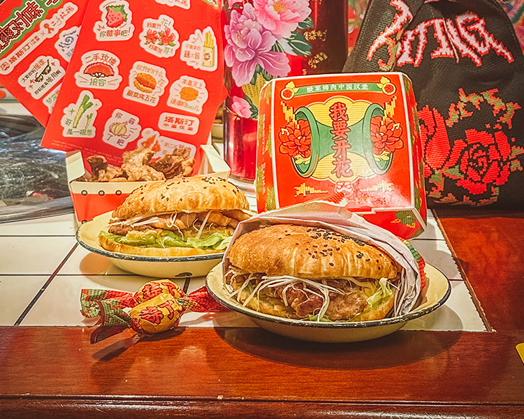 开一家塔斯汀店大概需要多少费用，开塔斯汀汉堡加盟费多少钱