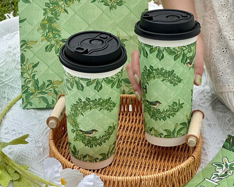 霸王茶姬加盟需要多少钱县城，霸王茶姬的加盟要求是什么