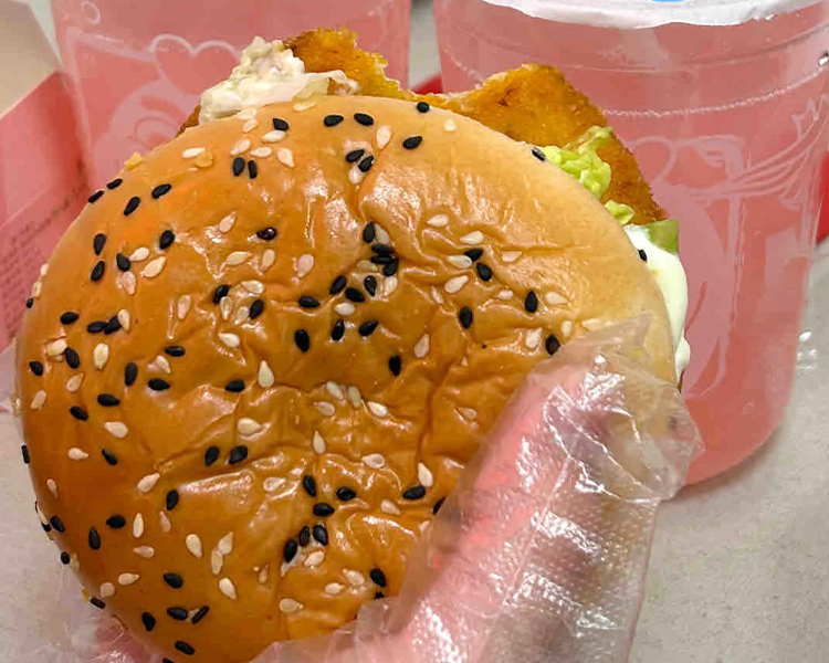 华莱士炸鸡店加盟费需要多少钱2025，加盟一家华莱士汉堡店一般要多少钱