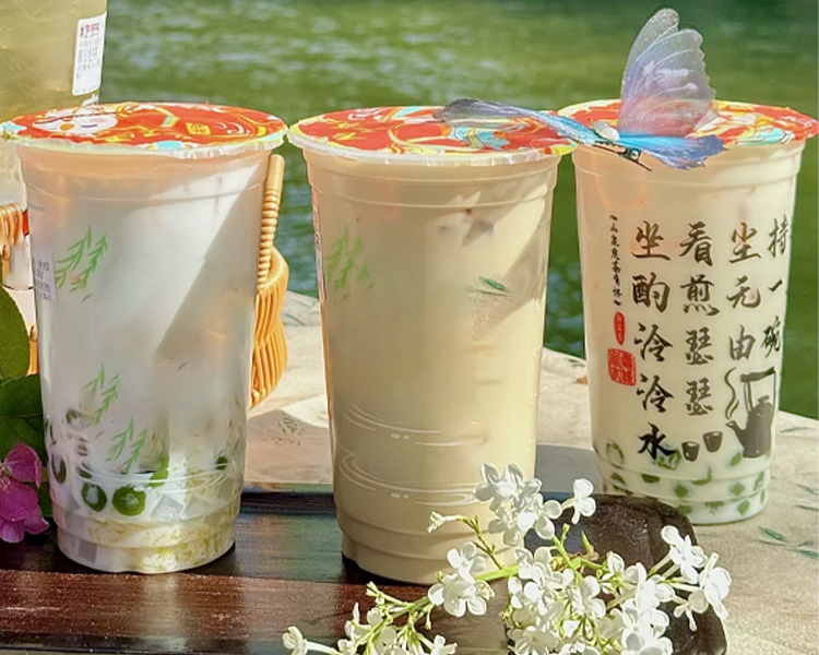 加盟蜜雪冰城总共要投资多少钱，开个蜜雪冰城奶茶店加盟费用大概是多少