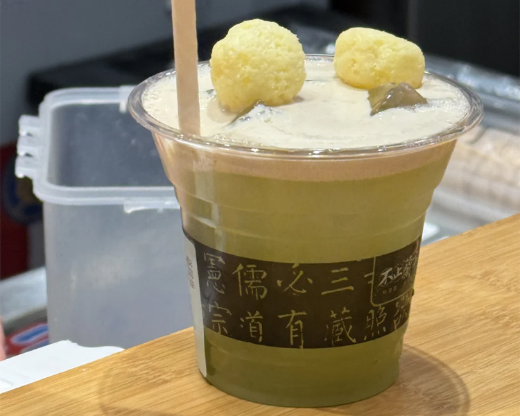 开一家茶颜悦色奶茶店大约要多少钱，茶颜悦色加盟费及加盟条件2025